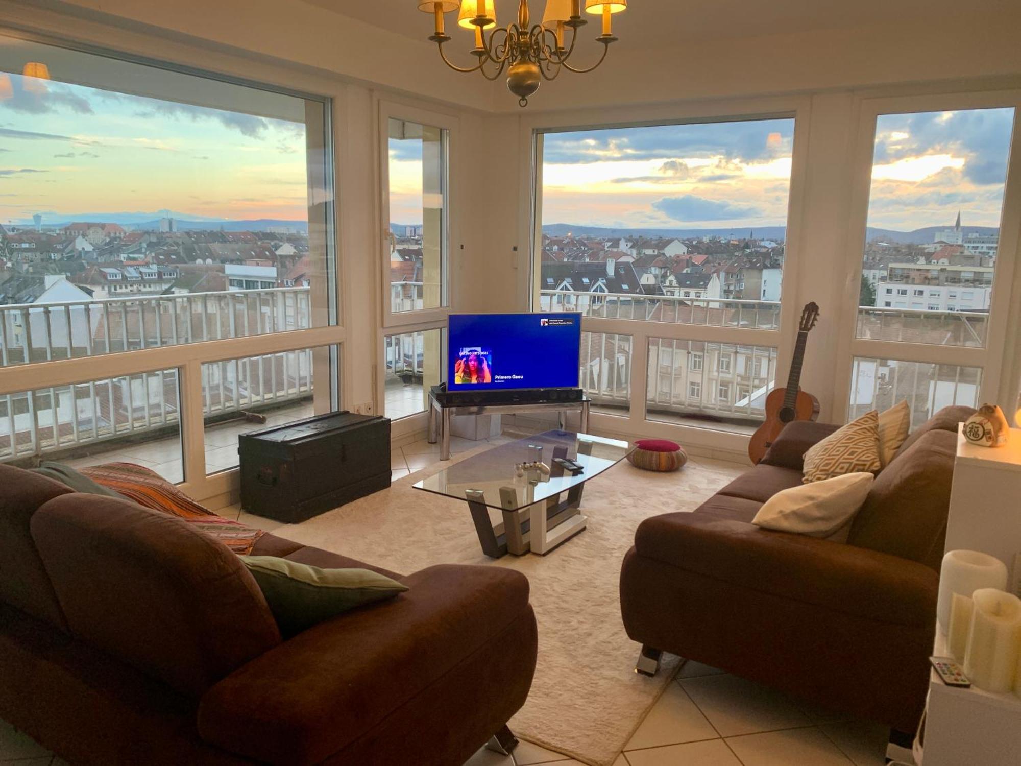 Vue Magnifique, 7 Mn Gare, Muse, Centre, Parking Appartement *